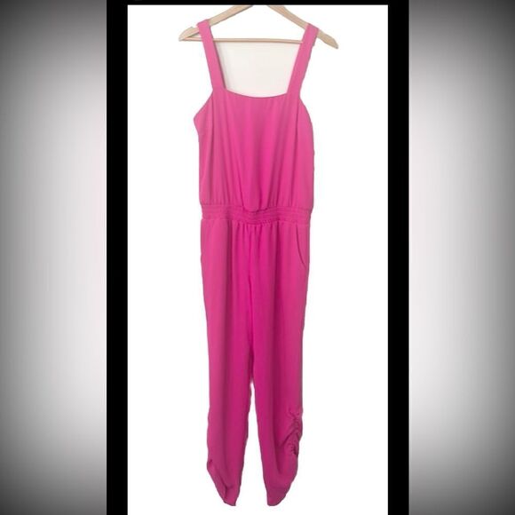 Amanda Uprichard Sateen Smocked Waist Square Neck Ruched Leg Jumpsuit Hot Pink M - Picture 1 of 9